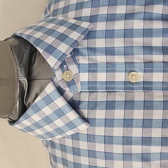 Banana Republic Blue Check Non-Iron Dress Shirt - Picture 2 of 6